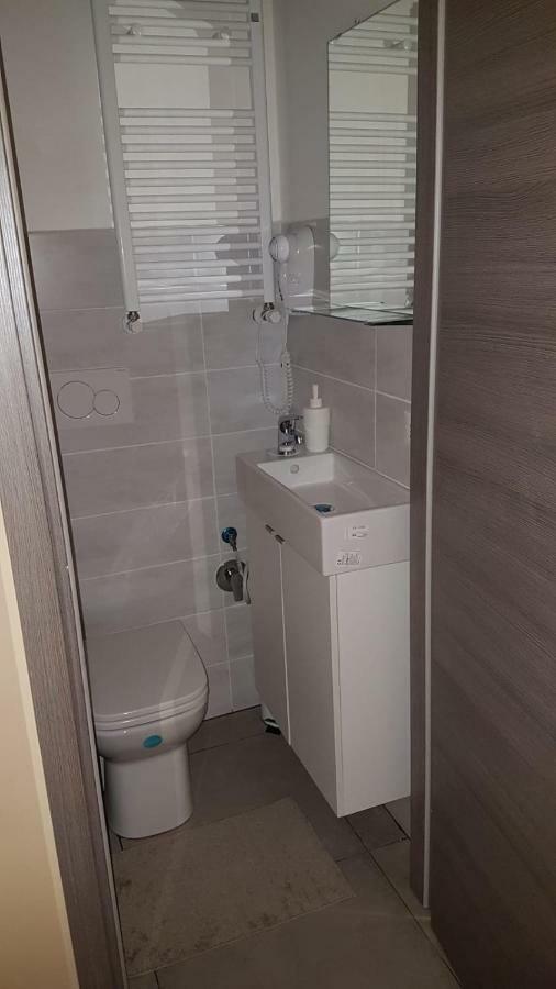 Paradise Inn Livorno Zewnętrze zdjęcie